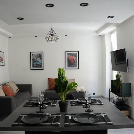 « Le Madeleine » Apartment Marseille Luaran gambar