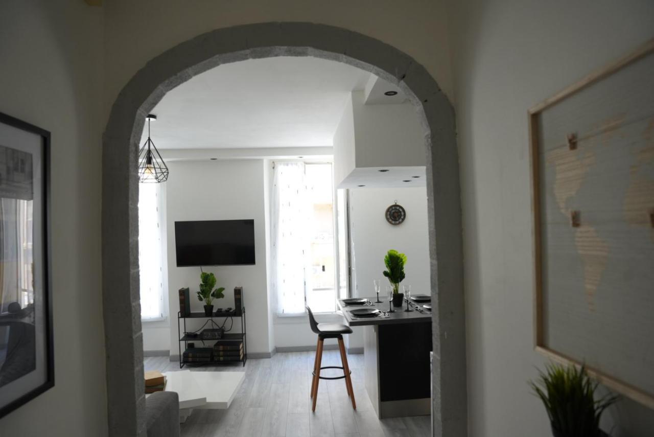 « Le Madeleine » Apartment Marseille Luaran gambar